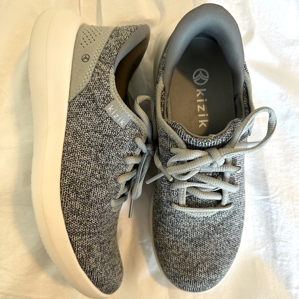 Kizik Sneakers Gray Heather Knit Size 6.5 Women’s/5 Men’s